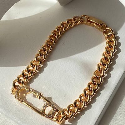 دستبند کارتیر